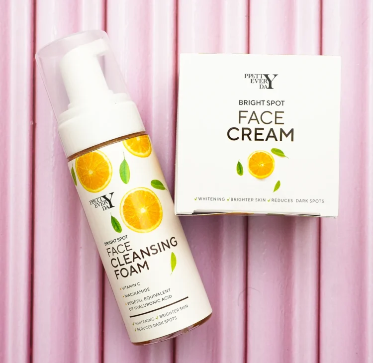 Krema i pena za čišćenje lica Bright Spot