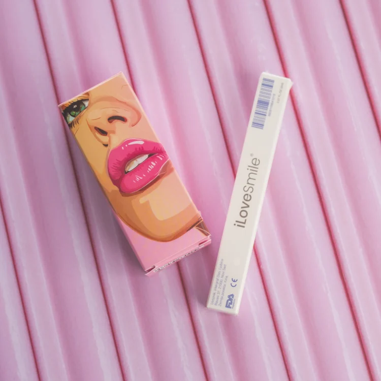 Set za negu zuba i usana – iLove Smile + Pretty Every Day Lip Oil Pink Bloom